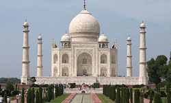 Taj Mahal Wisata